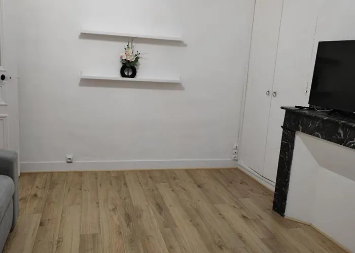 6 - T2 60m2 - Standing, Moderne Et Equipe - Carmes-renforts , *